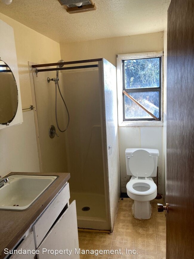 Building Photo - 2 br, 1 bath House - 2603 19th Ave. Apt.  2
