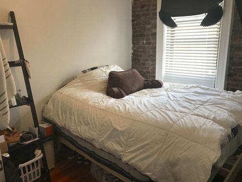 Building Photo - 332 E 19th St