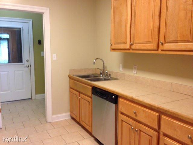 Building Photo - 3 br, 2.5 bath Condo - 21 Riviera Dr