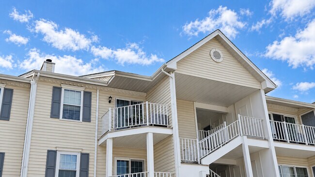 EXTERIOR - 29 Pembrook Ave