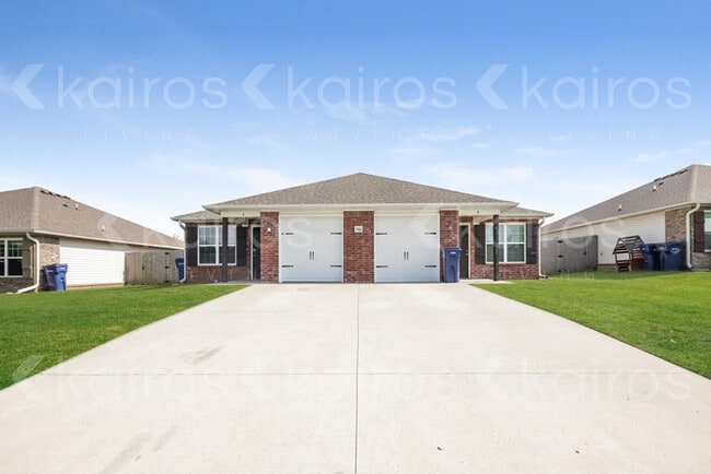 Photo - 3900 Thomas St Townhome