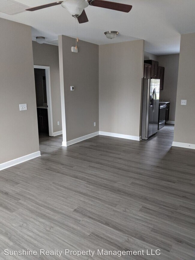 Building Photo - 216-222 Washington St