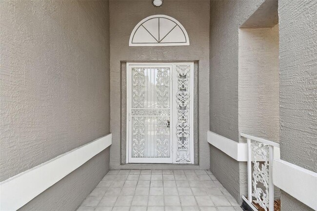 Foto del edificio - 3034 Ellington Way