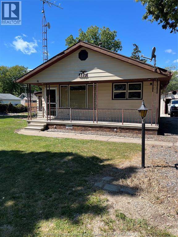 Building Photo - 117 Santa Anna Ave