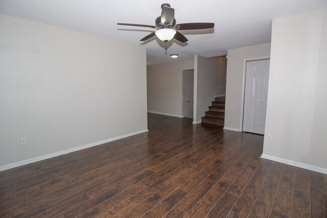 Foto del edificio - 103 Hickory Valley Rd