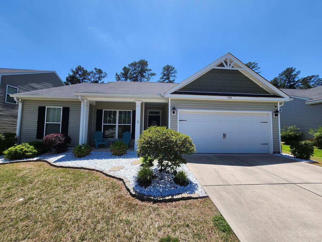 Primary Photo - 408 Millwater Ct