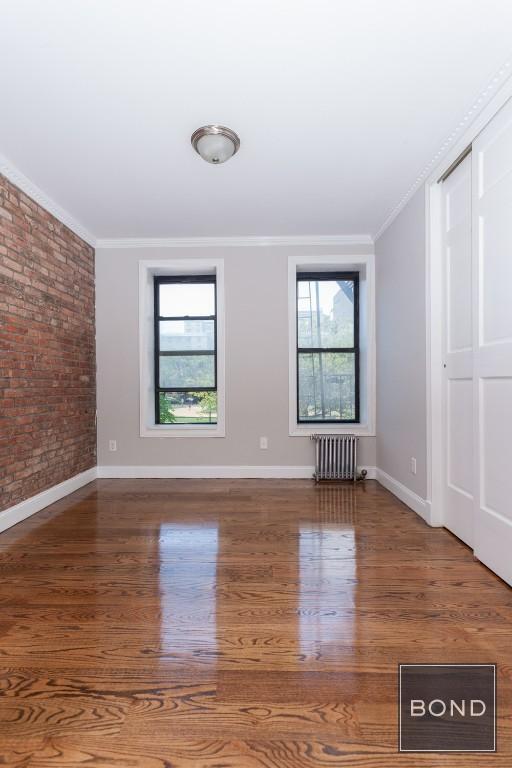 Building Photo - 326 E 100th St