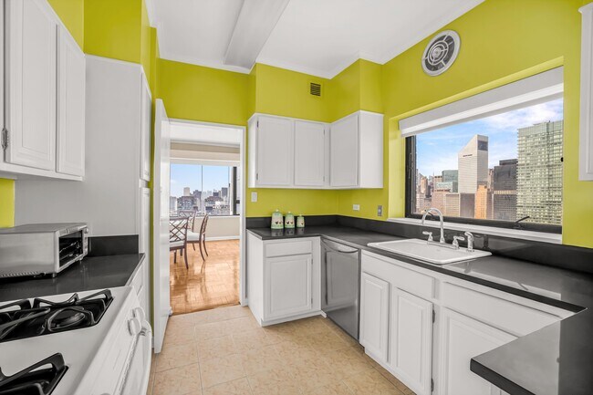 Foto del edificio - 425 E 58th St