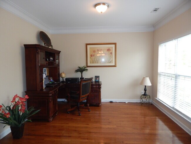 Foto del edificio - Coming Soon! Beautiful home in the Pleasan...