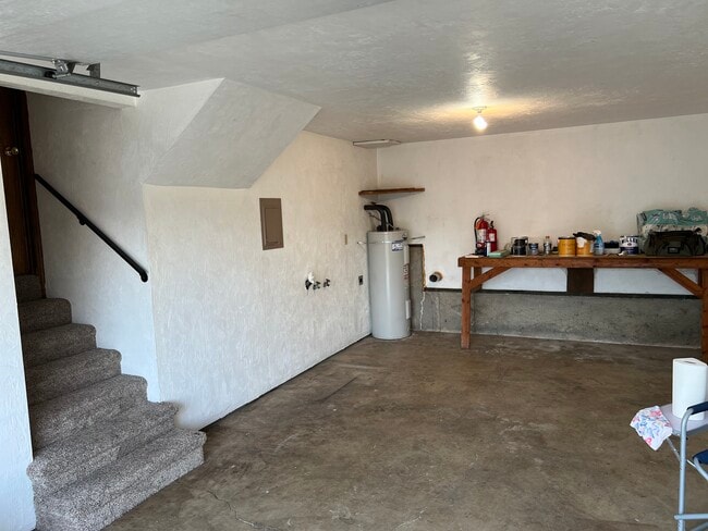 Building Photo - 227 25th Ave SE