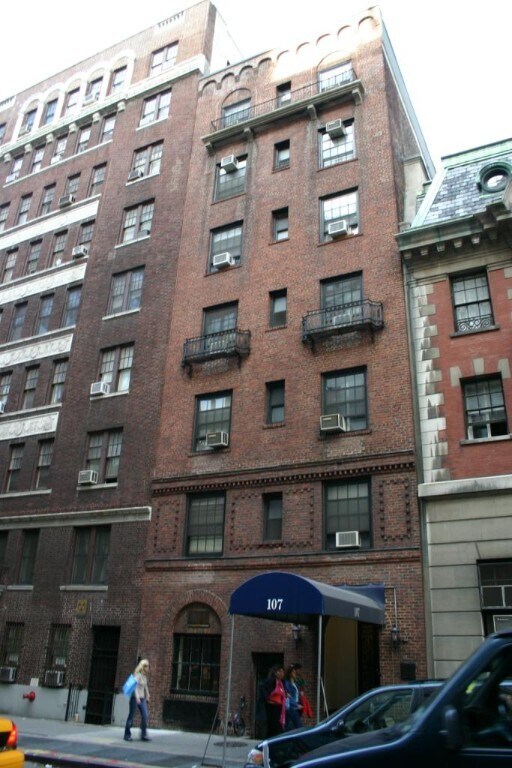 Primary Photo - 107 E 63rd St