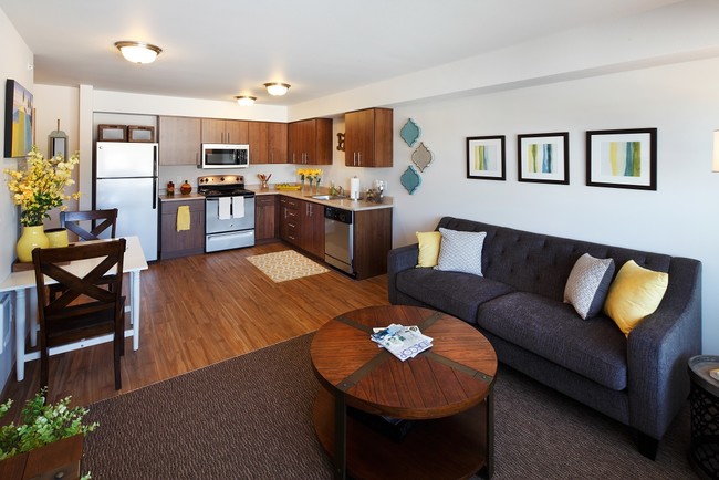 Foto del edificio - Reserve at Renton - Senior Affordable Living