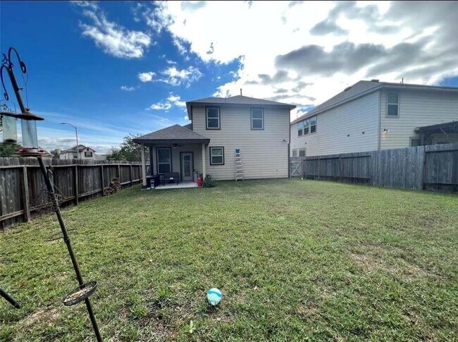 Building Photo - 13543 Smith Lake Ln
