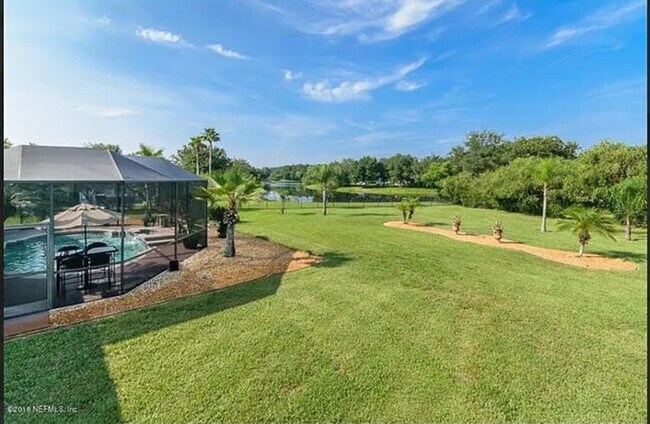 Foto del edificio - 501 Cunningham Hollow Way