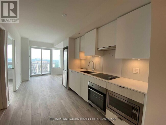 Photo du bâtiment - 99 Broadway Ave