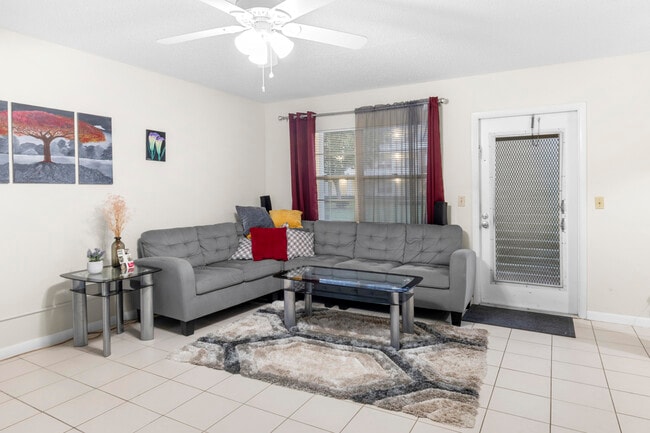 Foto del edificio - 505 Mansfield M