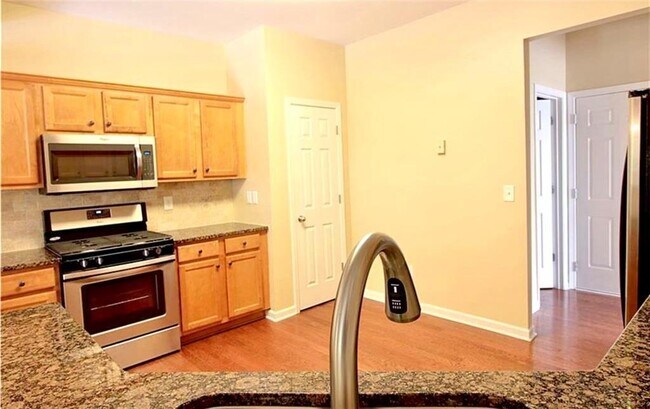 Foto del edificio - 5430 Crestwick Wy