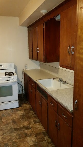 Building Photo - 2937 N 76th Street - 2 Bedroom Lower