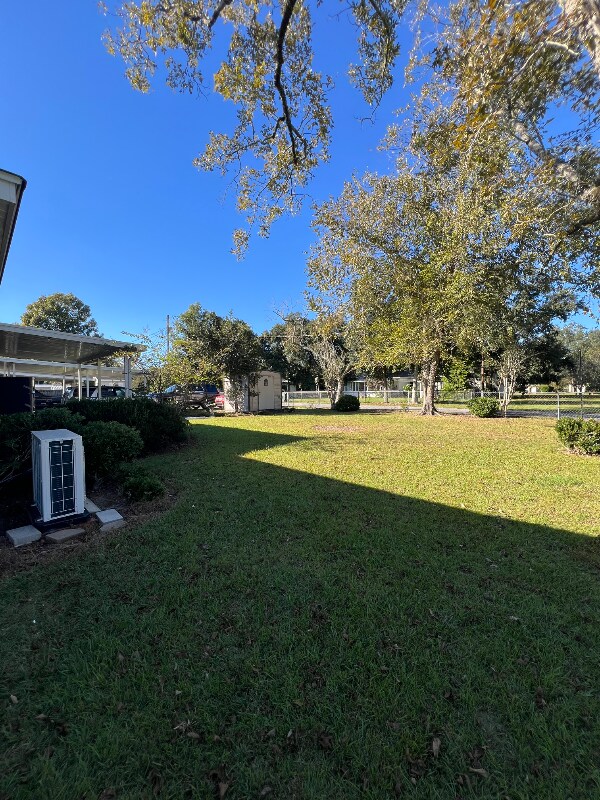 Foto del edificio - 625 E Myrtle Ave