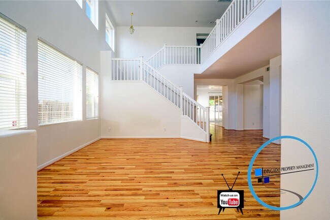 Foto del edificio - Available Now! This beautiful home with lo...