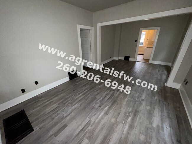 Building Photo - 1426 Oakland St