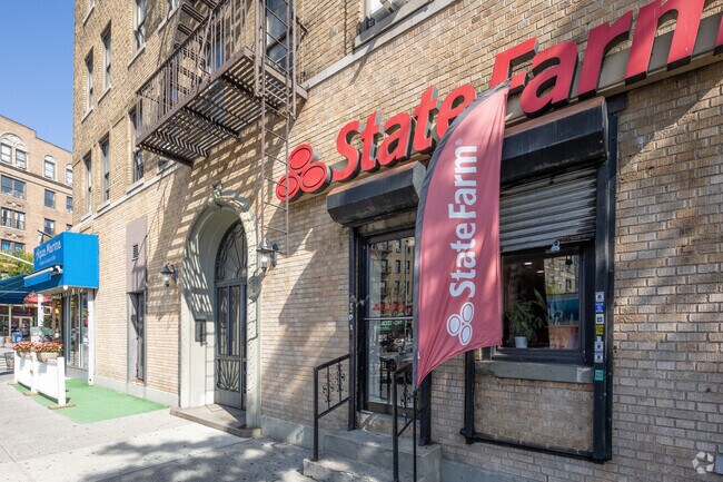 Entrance - 611-615 W 171st St