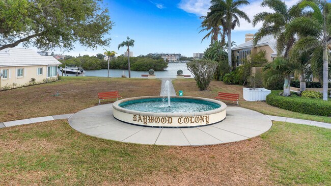 Foto del edificio - 5907 Tidewood Ave