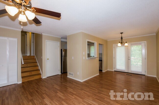 Foto del edificio - 6 Forestgrove Ct