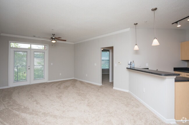 1HAB, 1BA - 817 ft² - Perimeter Gardens at Georgetown