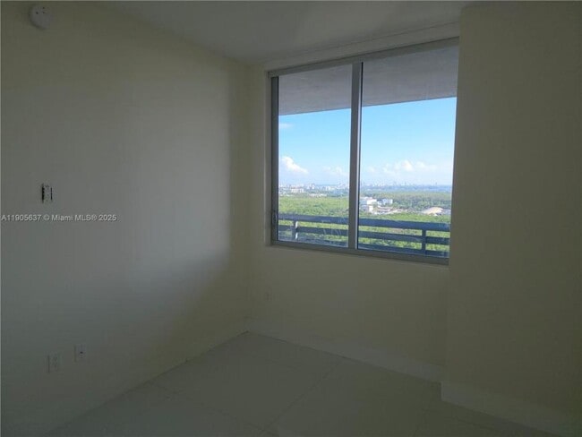 Building Photo - 2 bedroom in North Miami FL 33160
