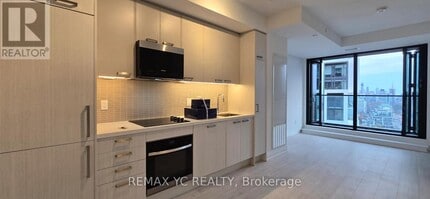 Building Photo - 20 Soudan Ave