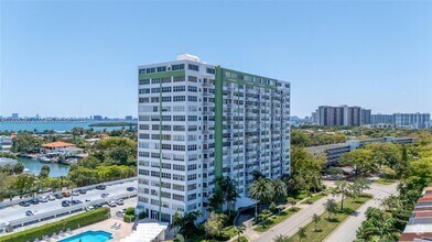Building Photo - 2100 Sans Souci Blvd