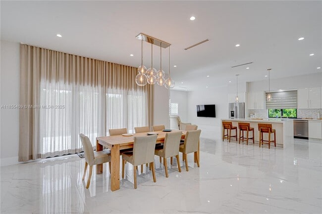 Foto del edificio - 2521 SW 105th Ave