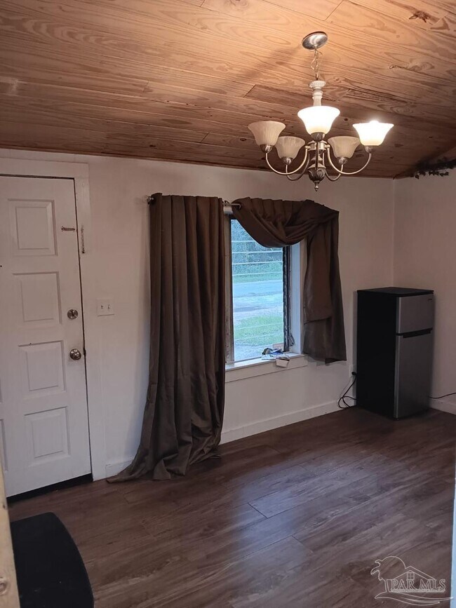 Foto del edificio - 612 Rentz Ave,Perdido Key