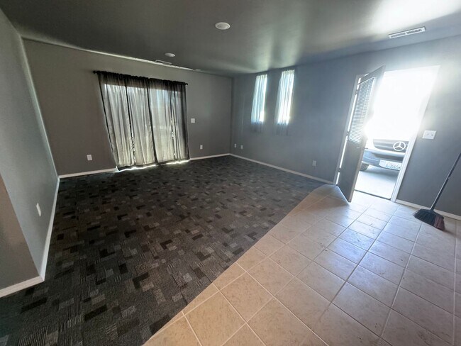 Foto del edificio - 1004 S. 7th St