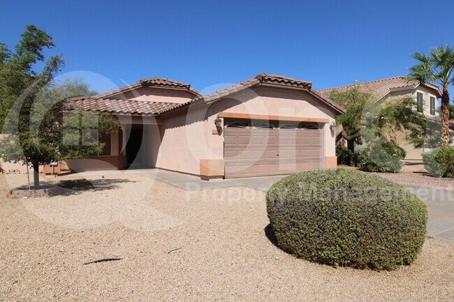 Foto del edificio - 3292 E San Angelo Ave