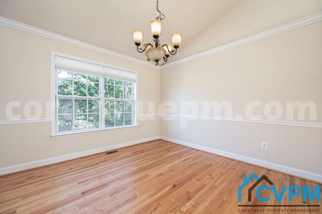 Foto del edificio - 4417 Poplar Ave