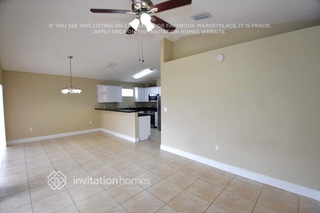 Foto del edificio - 7651 NW 168th Terrace