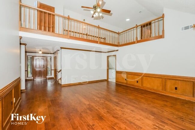 Building Photo - 3943 Green Spruce Bend