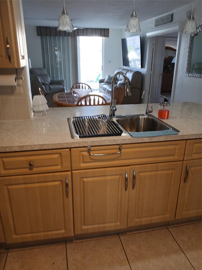 Building Photo - 1893 S Ocean Dr