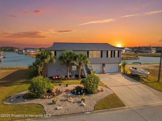 Building Photo - 3366 Bluefish Dr