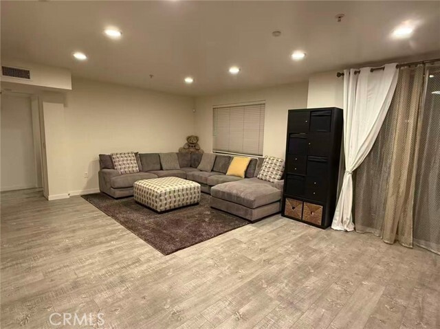 Foto del edificio - 1222 S Westgate Ave