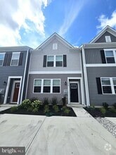 Building Photo - 1410 SUGARPLUM Ln