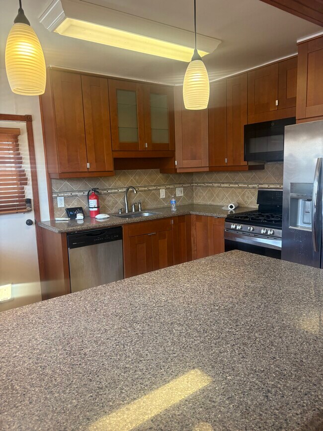 Foto del edificio - 4650 Bancroft St