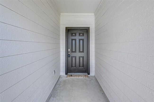 Building Photo - 1118 Cattle Chute Ct