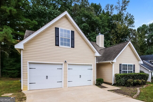 Foto del edificio - 230 Cinnamon Oak Cir