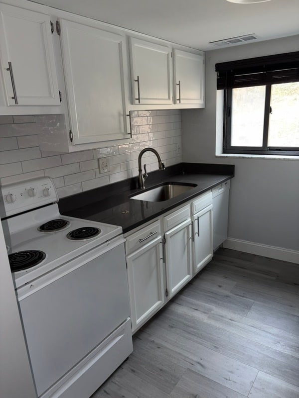 Photo - 3457 Evergreen Rd Apartment