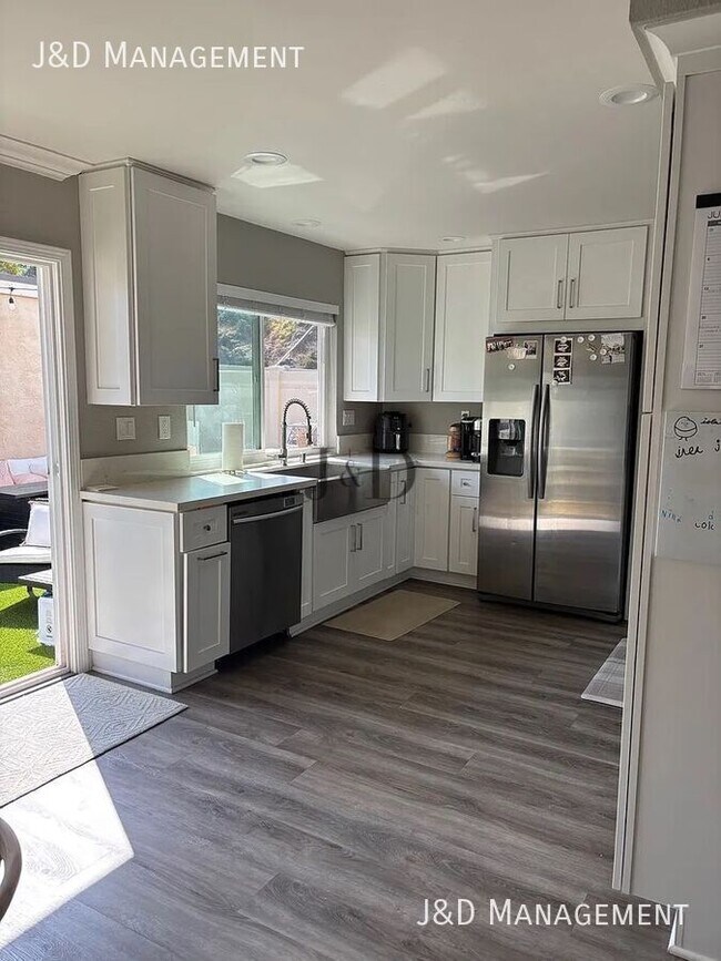 Foto del edificio - 1743 Edgefield Ln