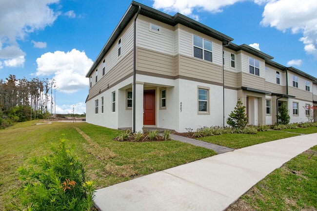 Building Photo - 4807 Cross Pr Pkwy
