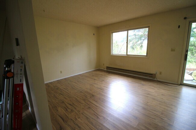 Foto del edificio - 420 W Montana St